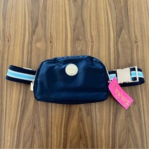 Lily Pulitzer Jeanie Belt Bag -Navy NWT